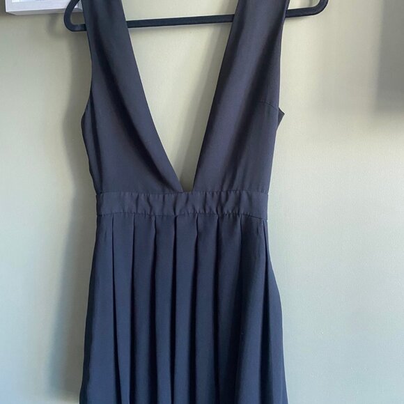 Black Cocktail Dress - Picture 2 of 3